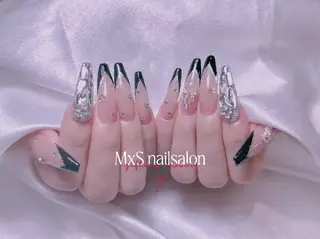 ネイル MxS Nail(長さだし/フィルイン/マグネット/韓国ネイル/ワンホンネイル/ワンカラー)所属・MxS リィリィのネイルデザイン