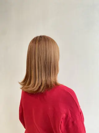 カラー 杉森 蘭琉のヘアスタイル