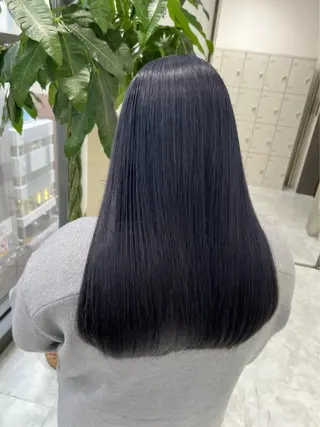 ロング カラー パーマ ヘアアレンジ 透明感ブリーチカラー 🌈TOMOHIROのヘアスタイル