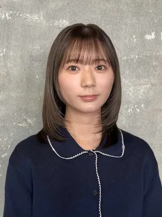 ミディアム カラー DOMI所属・DOMI✂︎ EIKI🪽のヘアスタイル