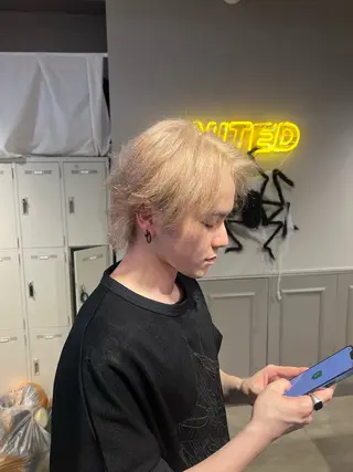 ショート カラー パーマ メンズ 韓国レイヤーカット /REIのヘアスタイル