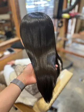 セミロング putri店長 和田鈴采のヘアスタイル