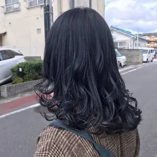 カラー 林 侑弥のヘアスタイル