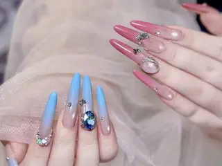 ネイル UMI ネイルサロン新宿🎀のネイルデザイン