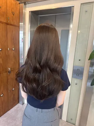 ロング 加藤 杏のヘアスタイル