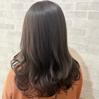 セミロング カラー 🌈 YUUNA🌈のヘアスタイル