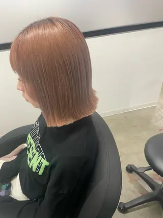 カラー 菅野 萌愛のヘアスタイル