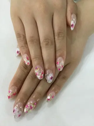 ネイル 💎🐰 saki. m 🐰💎のネイルデザイン