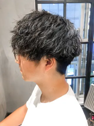 ショート パーマ メンズ lana hair  新宿髪質改善トリートメント新宿三丁目【ラナヘアー】所属・新宿メンズ専門 髪質改善パーマ特化のヘアスタイル