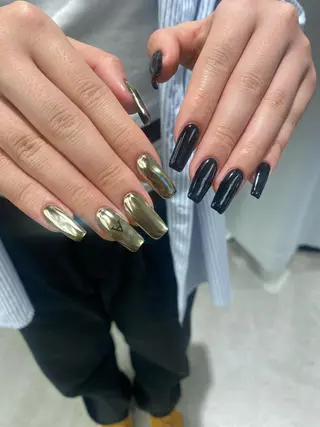 ネイル Shiori･:* 💫のネイルデザイン