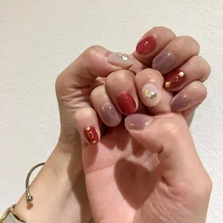 ネイル repos~ルポ~所属・里見 麗のネイルデザイン