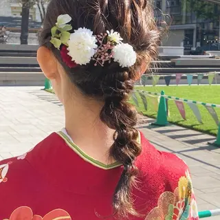 セミロング ヘアアレンジ 保谷 菜々美のヘアスタイル