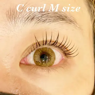マツエク・マツパ KUON EYELASH SALON所属・KUON 溝の口 megumiのマツエク・マツパデザイン