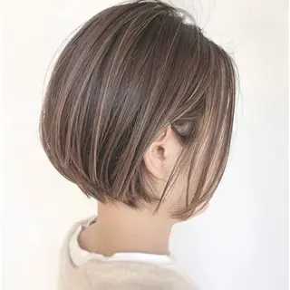 カラー 🌼EARTH 望月美那🌼のヘアスタイル