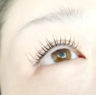 マツエク・マツパ 美容室a/zoor所属・美容室A/ZooR 小松のマツエク・マツパデザイン