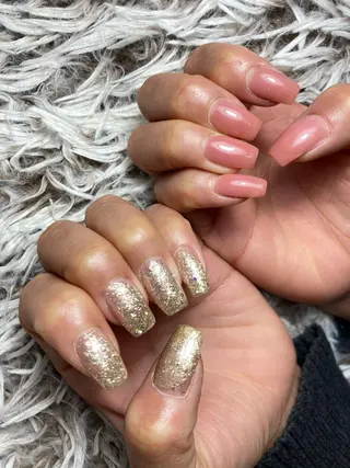 ミディアム ネイル ✴︎ Delightのネイルデザイン