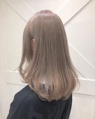 ミディアム カラー 月100人以上 髪質改善施術｜谷口のヘアスタイル