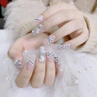 ネイル Queens みなみのネイルデザイン