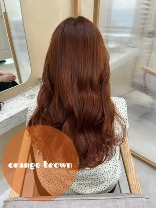 セミロング カラー ヘアアレンジ 暖色韓国ヘア🤍 保科侑花のヘアスタイル