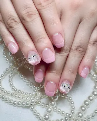 ネイル ユキカ （ネイリスト）のネイルデザイン