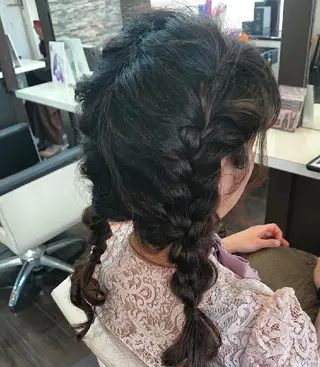 セミロング youres センター南所属・センター南 SEIJIのヘアスタイル