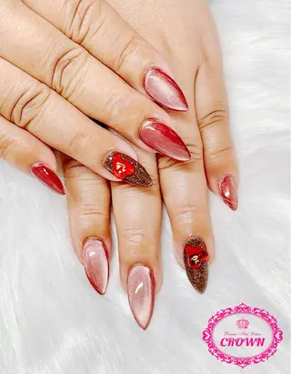 ネイル CROWN プライベートサロンのネイルデザイン