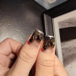 ネイル RUNWAY 　　の眉毛・アイブロウイメージ