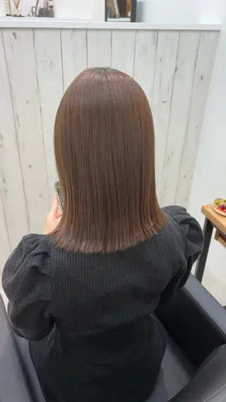 ミディアム カラー waku所属・豊橋/菜月/ブリーチ /艶カラーハイトーンのヘアスタイル