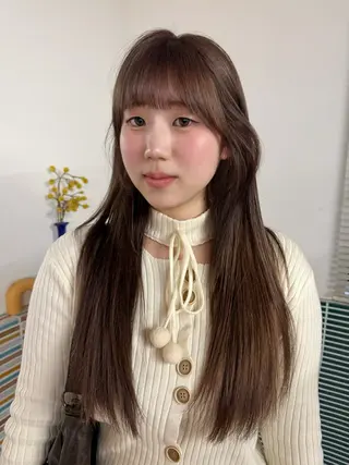 ロング 梅田/ハイトーン/ 透明感カラー/縮毛のヘアスタイル