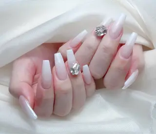 ネイル M🌷nail 長さだし専門店のネイルデザイン