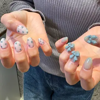 ネイル RIEKO🍒 ワンホン♡推しネイルのネイルデザイン