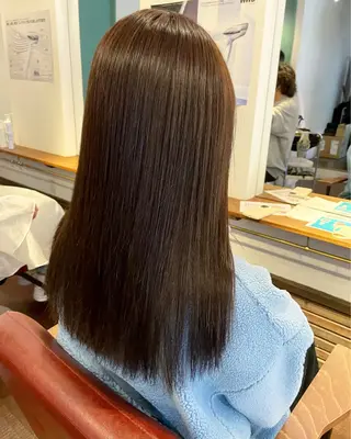 セミロング 髪質改善 🧶小林賢人のヘアスタイル
