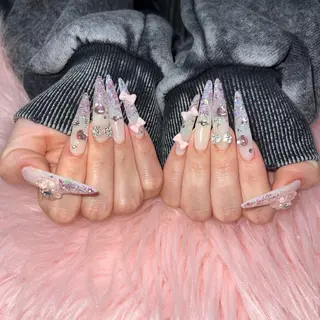 ネイル 💜MIYA nail川崎店のネイルデザイン