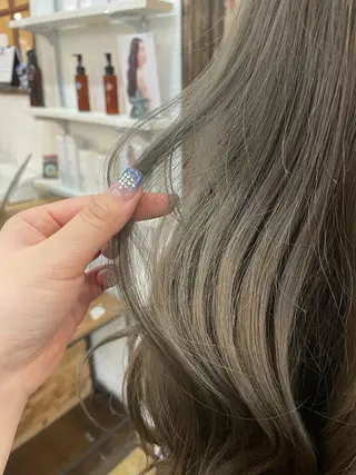 ロング カラー i.+odori所属・‎Miu‎🤍 モデル様募集中のヘアスタイル