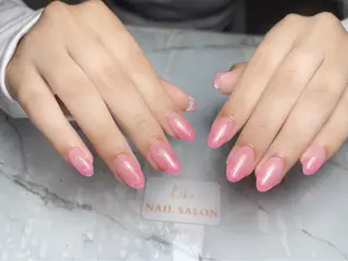 ネイル 💕鈴木ユリ パラジェル/オフ無料のネイルデザイン