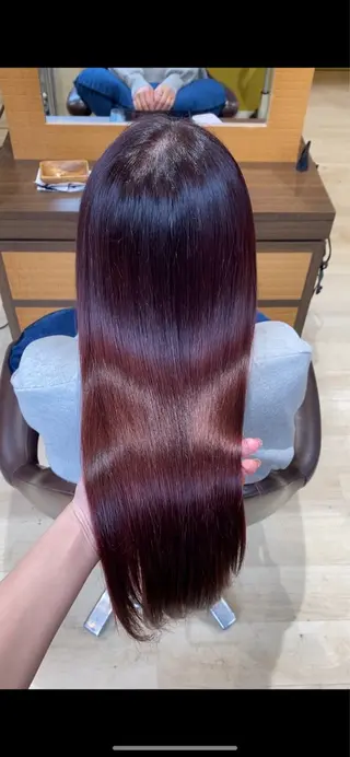 カラー RINA🦋 【韓国風/艶髪】のヘアスタイル