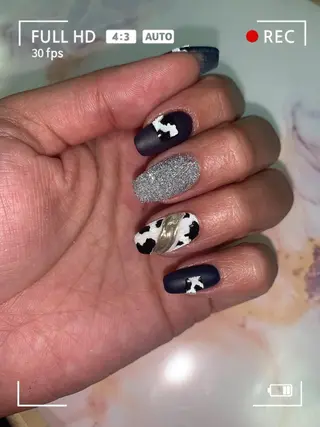 ネイル Feliz所属・Feliz 楽しいネイルサロンのネイルデザイン