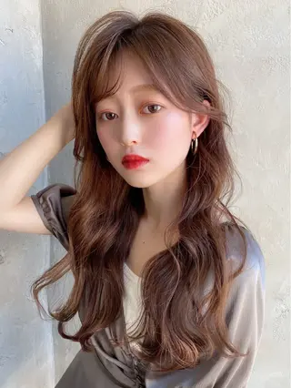 ロング 塩江 南心のヘアスタイル