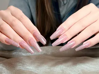 ネイル Ami 68のネイルデザイン