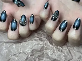 ネイル ToliyDeliy ネイルサロンのネイルデザイン