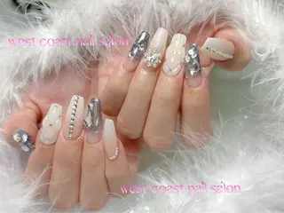 ネイル リボン、ガーリー パーツ放題専門店のネイルデザイン