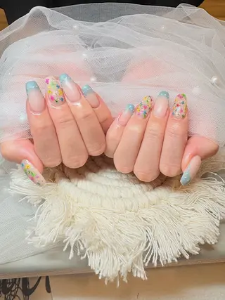 ネイル yiyi ネイルサロンのネイルデザイン