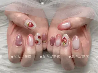 ネイル M+Nail新宿所属・M+Nail 新宿のネイルデザイン