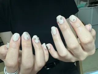 ネイル Eveネイル チップスカルプ専門店のネイルデザイン