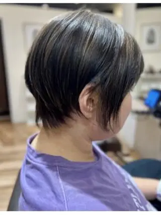 ショート イシカワ ユウタのヘアスタイル