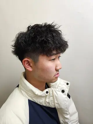 ショート カラー パーマ メンズ ヒロ銀座大阪バーバーショップ難波店所属・坂井 光生のヘアスタイル