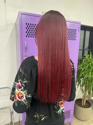 ロング miloc🫧 MOMOYOのヘアスタイル