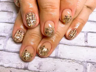 ネイル 高野 梨紗子のネイルデザイン