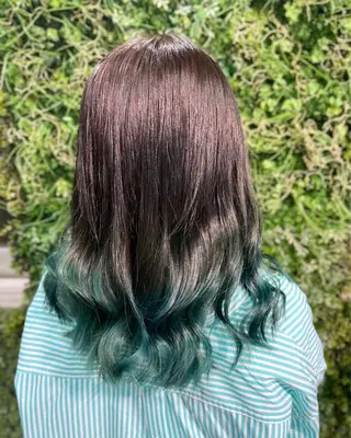 ミディアム 松澤 勇輝のヘアスタイル