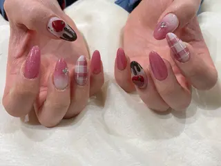 ミディアム Nail  R💫 naoのネイルデザイン